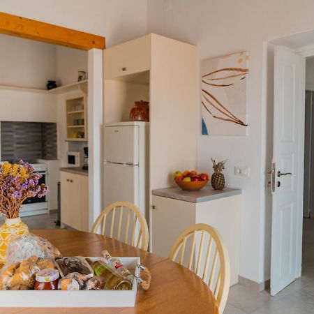 Komis Mansion Exámbela 外观 照片